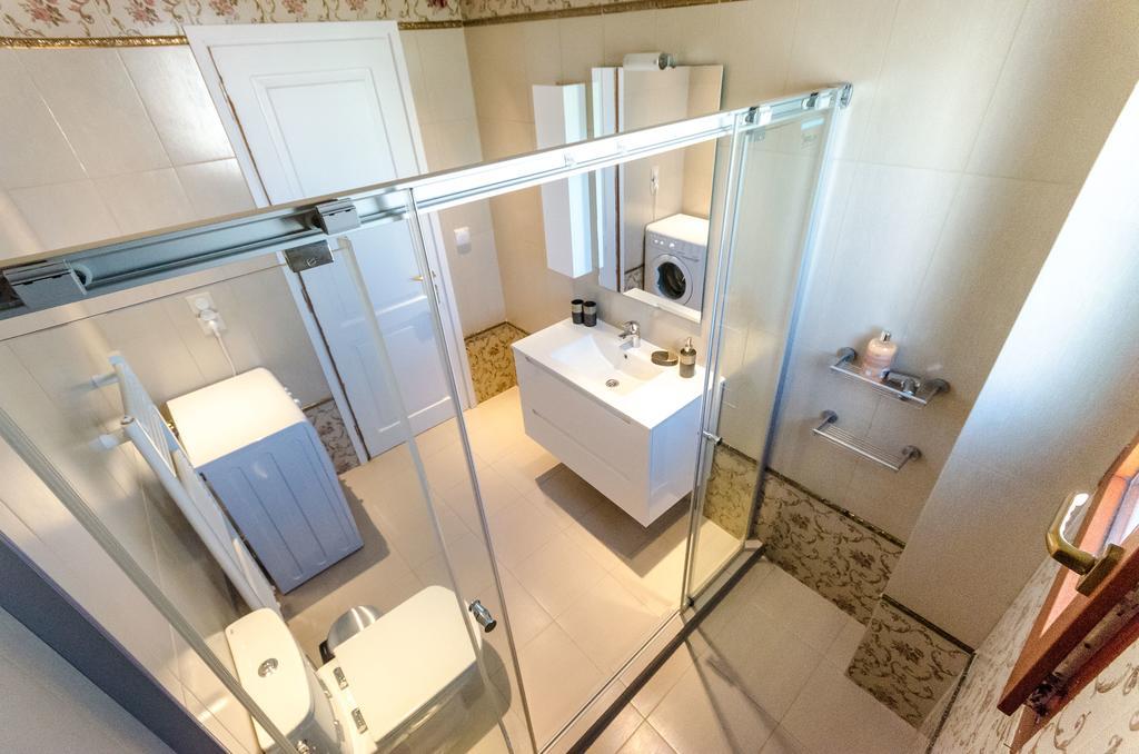 Leo - Unique Glyfada Apartment Αθήνα Εξωτερικό φωτογραφία